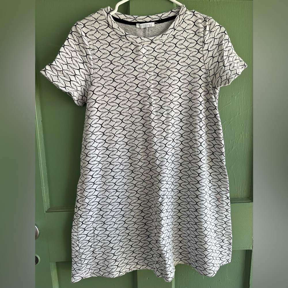 Women Zara dress shirt sleeve size medium